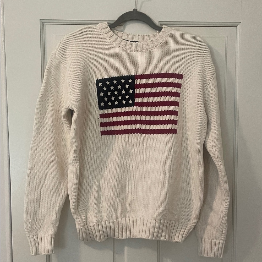 Brandy Melville Ivory Sweater with Flag Design (new without tags)